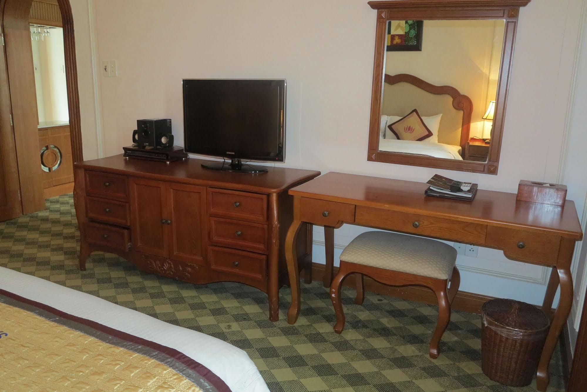 Sai Gon Kim Lien Hotel Vinh City Eksteriør bilde